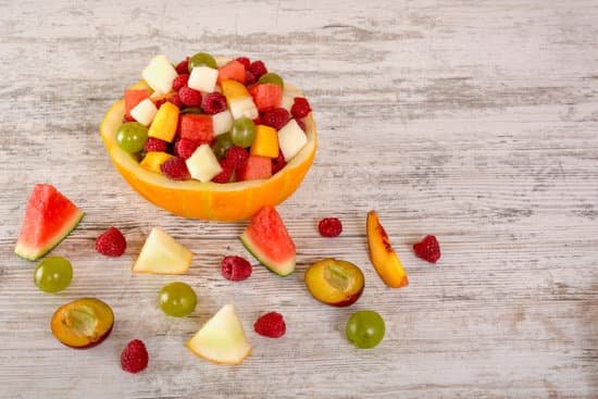 diced raspberries and other fruits for blue tongue skinks